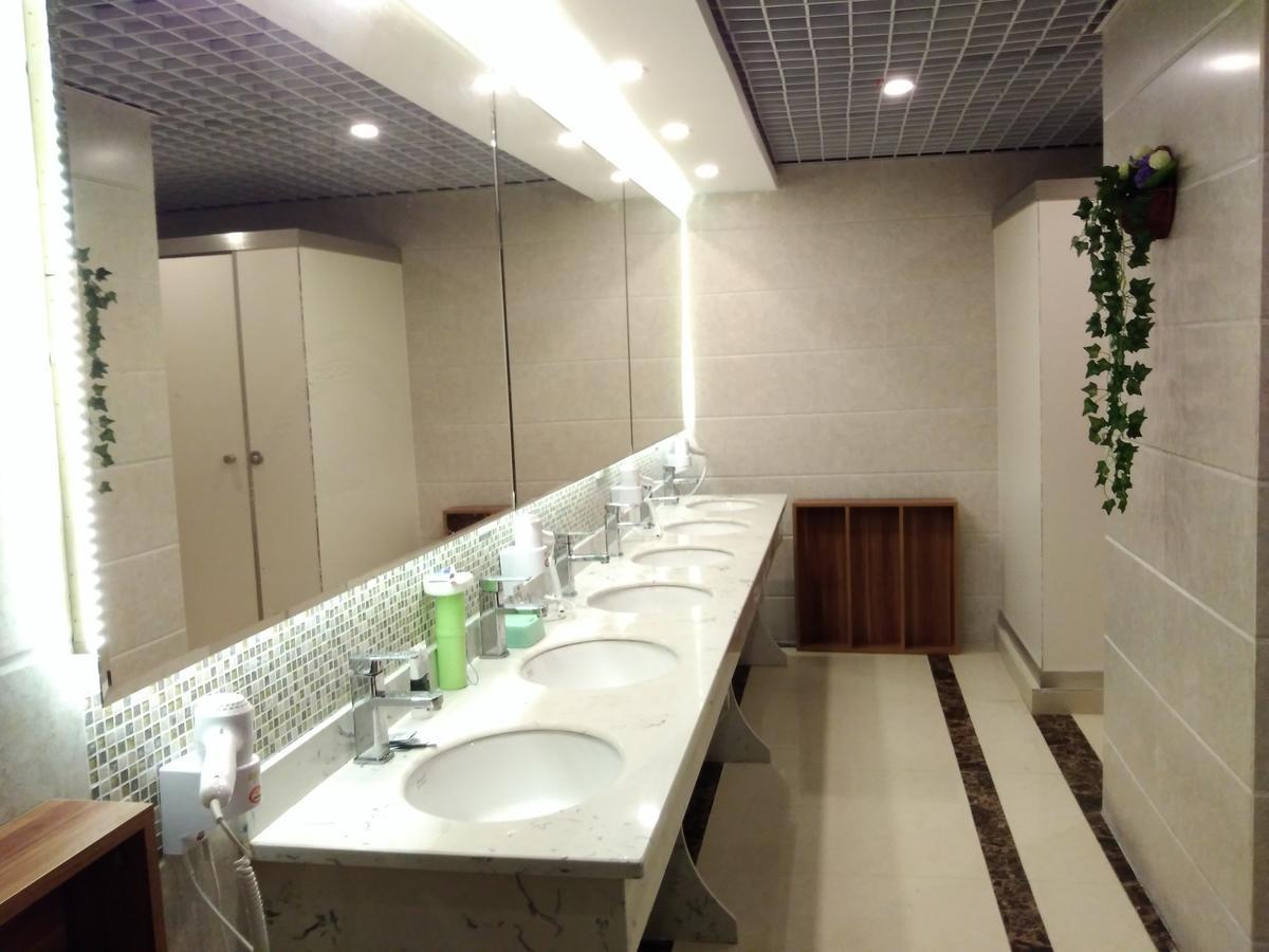 The Olive Tree Capsule Hostel Шэньчжэнь Экстерьер фото